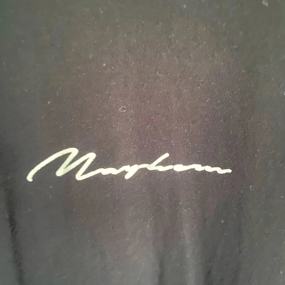 Embroidered T-Shirt - Picture 2 of 4